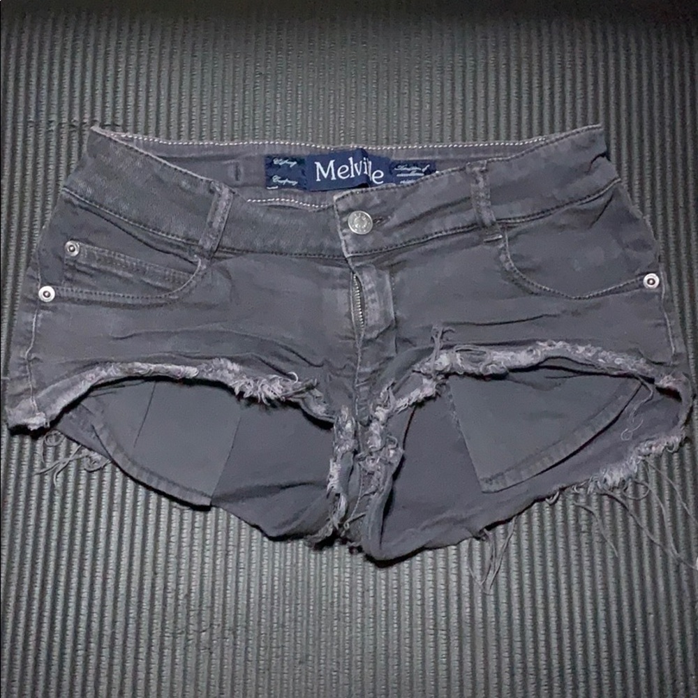 Brandy Melville shorts